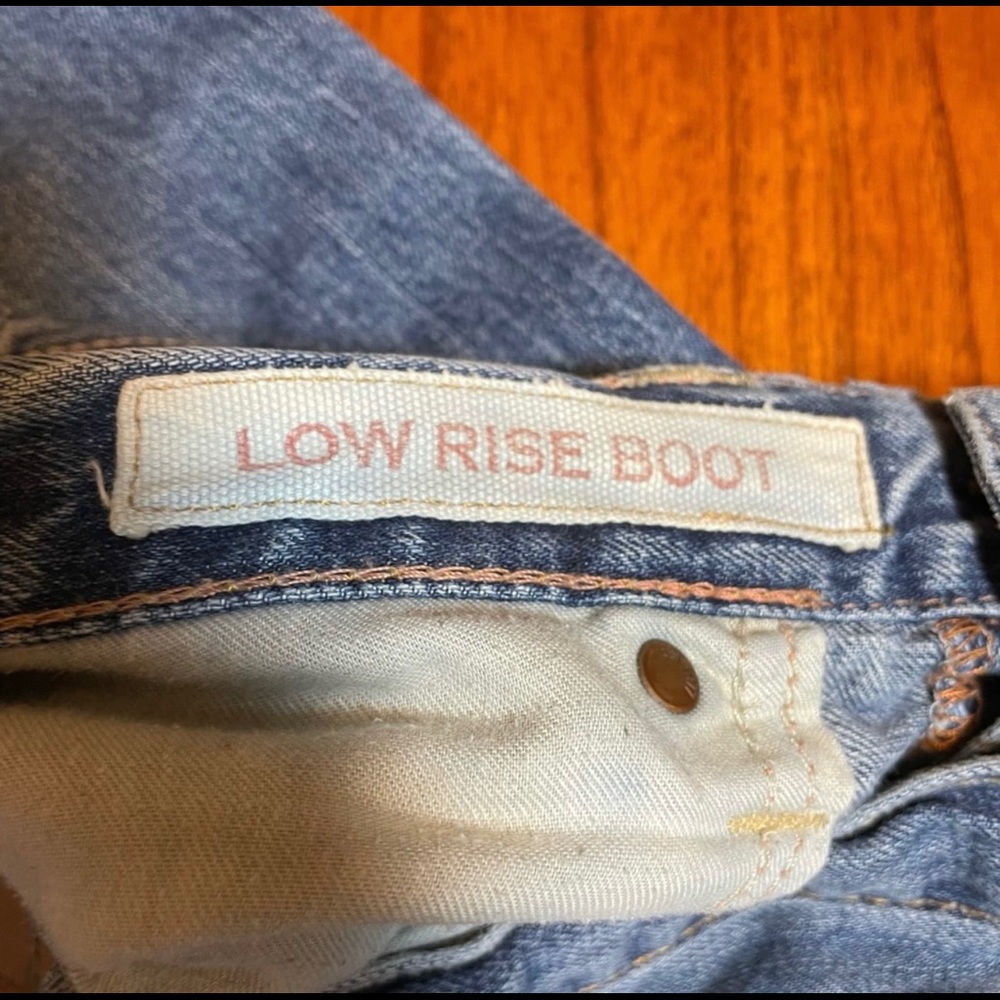 American Eagle low rise boot cut jeans - Picture 4 of 15